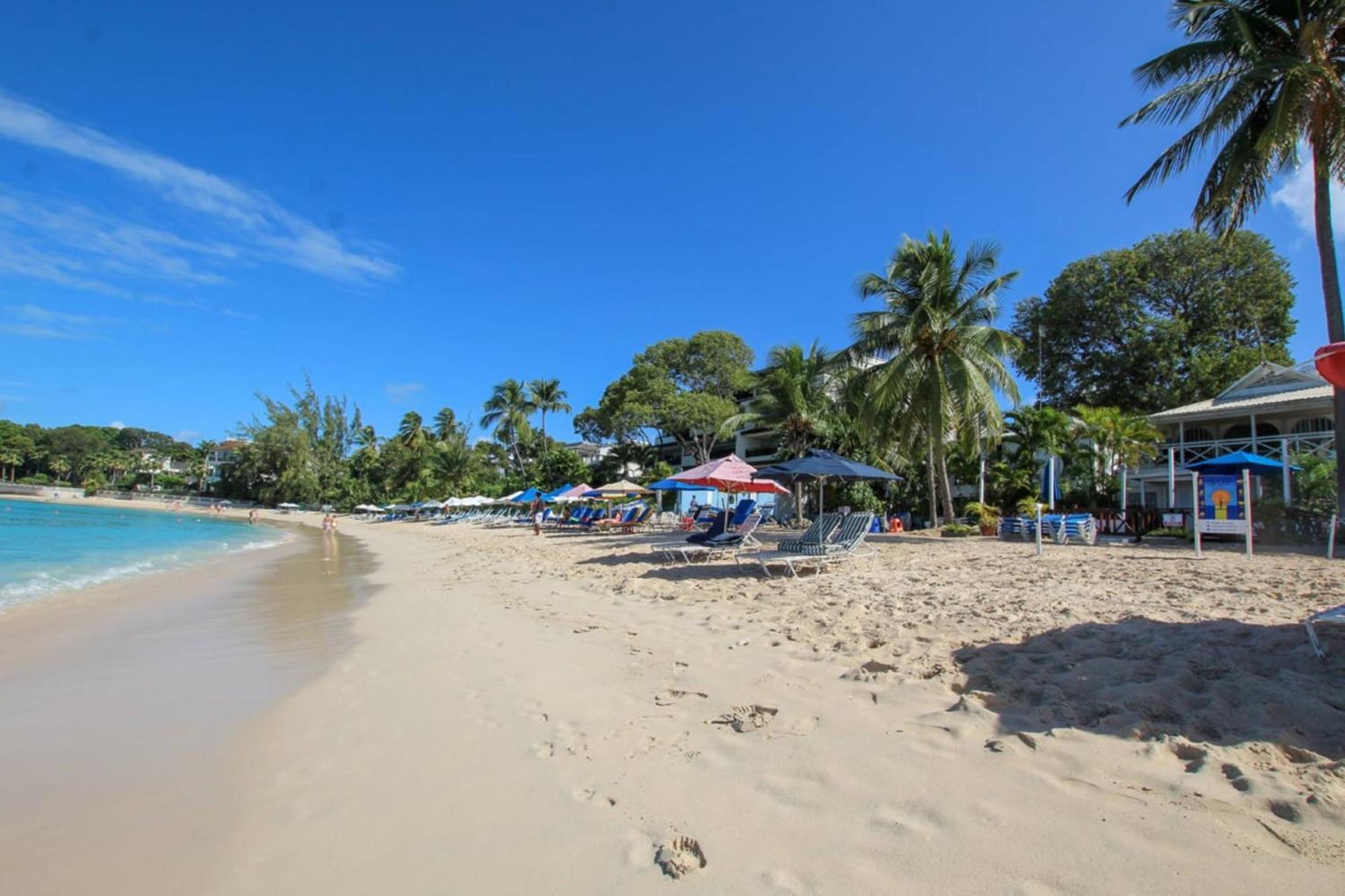 Bora Bora By Blue Sky Luxury Apartment Paynes Bay Ruang foto